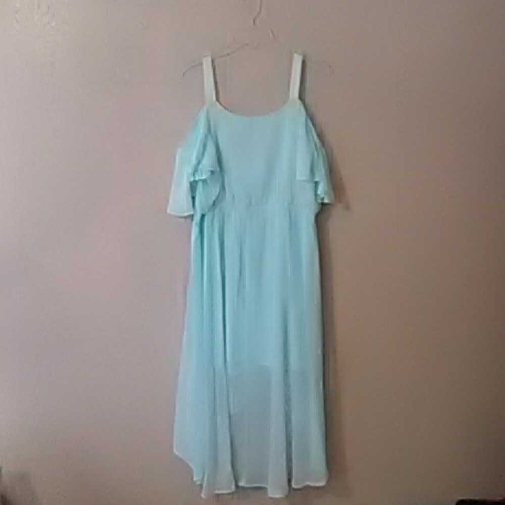 Dress - Picture 3 of 4